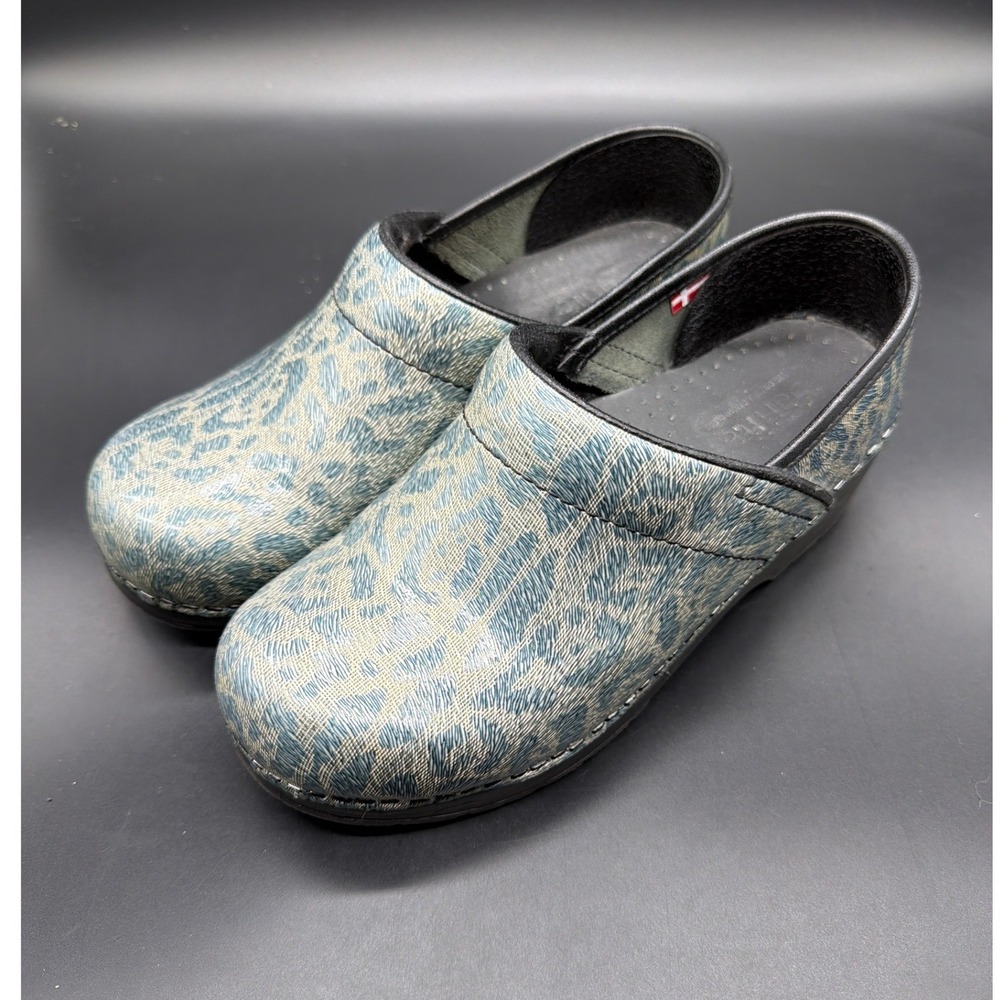 Sanita Professional Blue Animal Print Leather Clogs EU 36 US 5.5-6 Danish Shoes